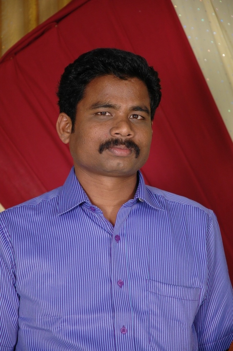 MANIKANDAN S