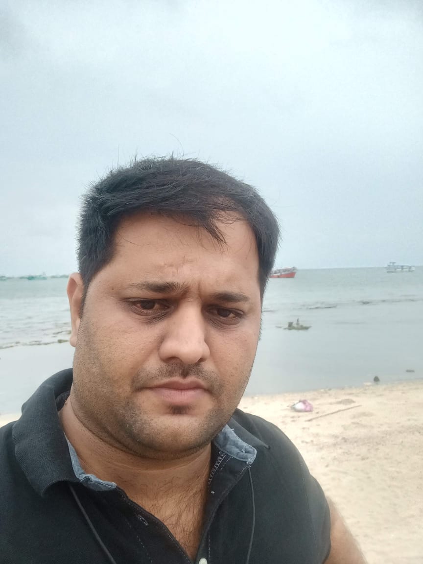 KARTHIKEYAN.R